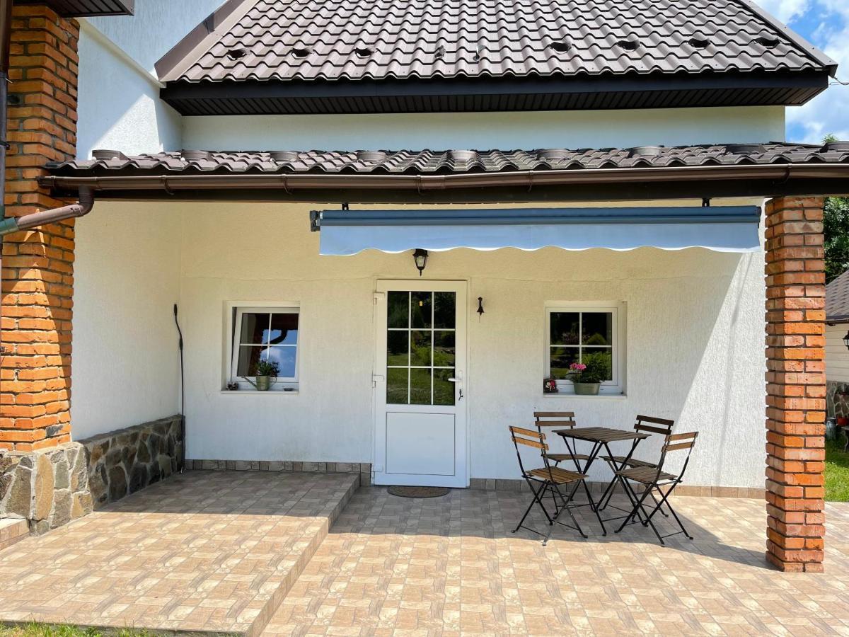 Holiday Home Usadba Novoselitsa Exterior foto
