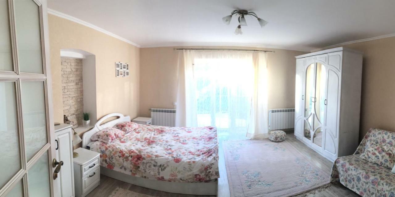 Holiday Home Usadba Novoselitsa Exterior foto